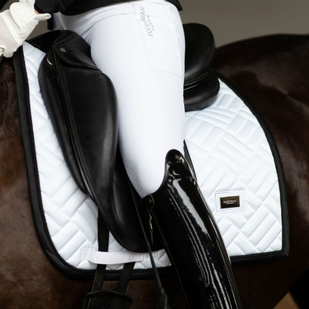 Вальтрап Modern White Black Edition, Equestrian Stockholm