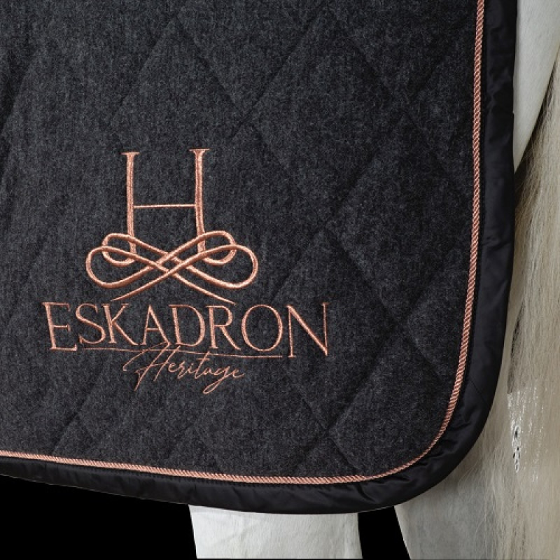 Попона Acryl Quilted, Eskadron