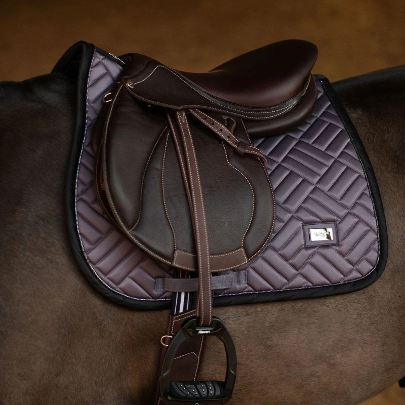 Вальтрап Modern Dark Violet, Equestrian Stockholm