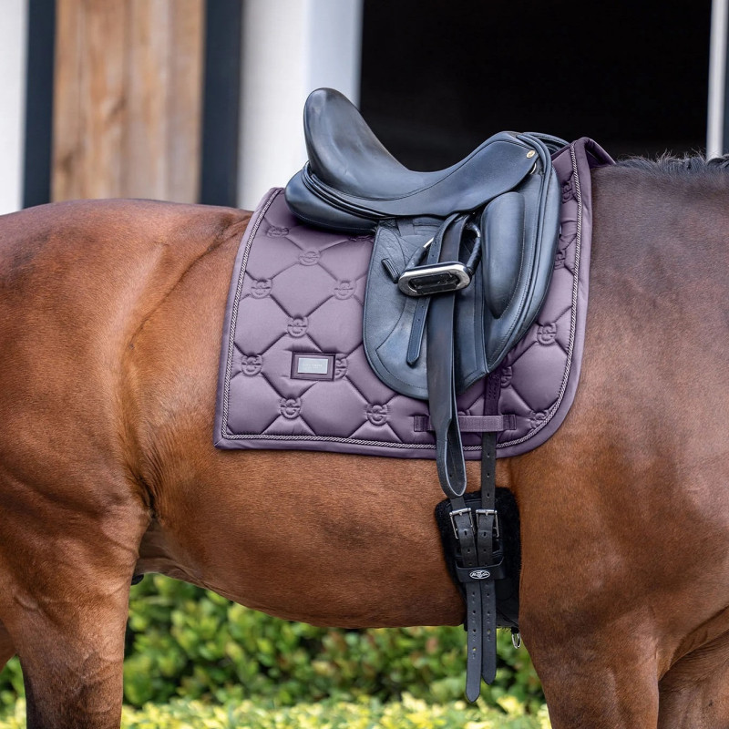 Вальтрап Dark Violet, Equestrian Stockholm